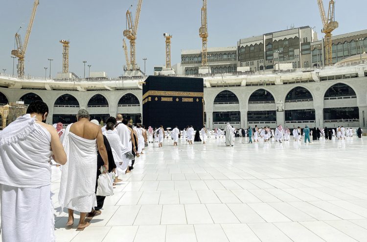 menanti-umrah-750x494