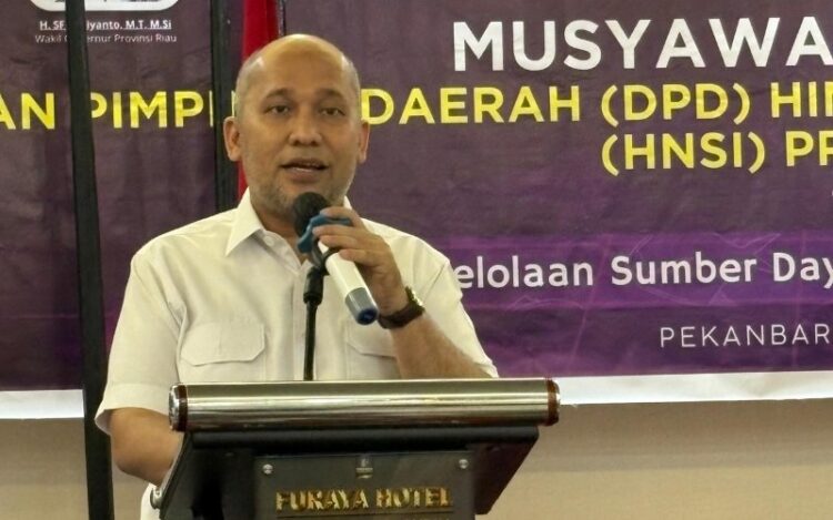 Ketua-HNSI-Provinsi-Riau-750x469